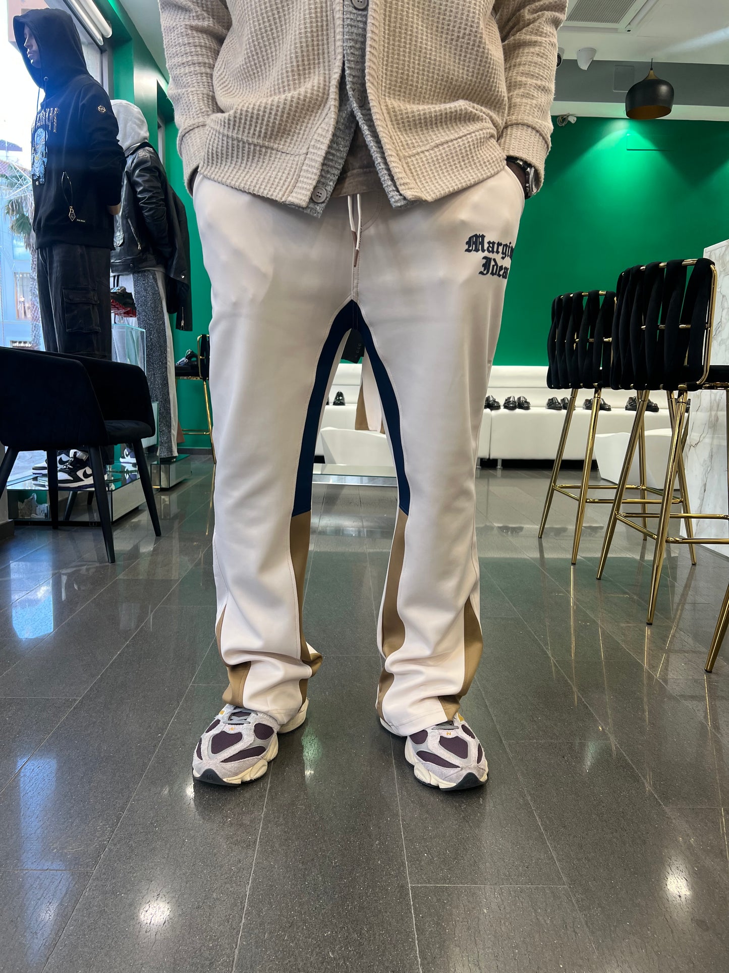 PANTALONE JOGGERS LIONEL STUDIO